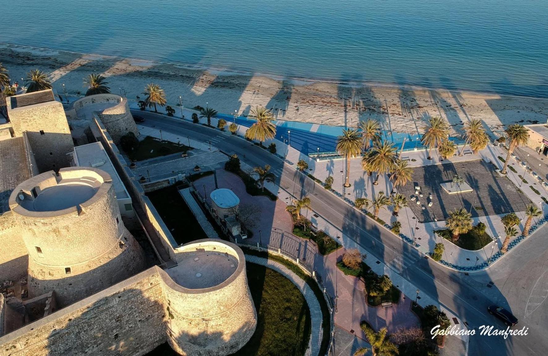 Aparthotel Ca Del Centro Manfredonia Zewnętrze zdjęcie