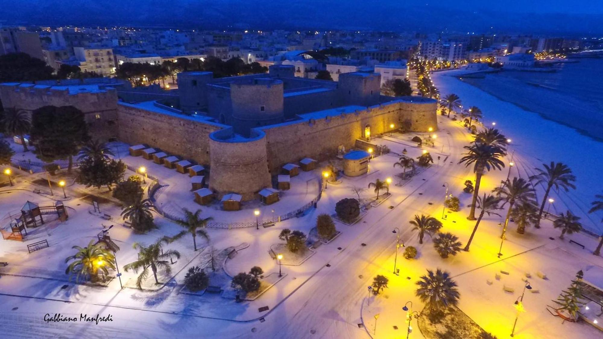 Aparthotel Ca Del Centro Manfredonia Zewnętrze zdjęcie